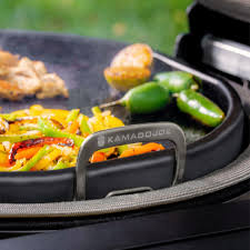 Kamado Joe Karbon Steel (Classic Griddle) - NEW SPRING 2023